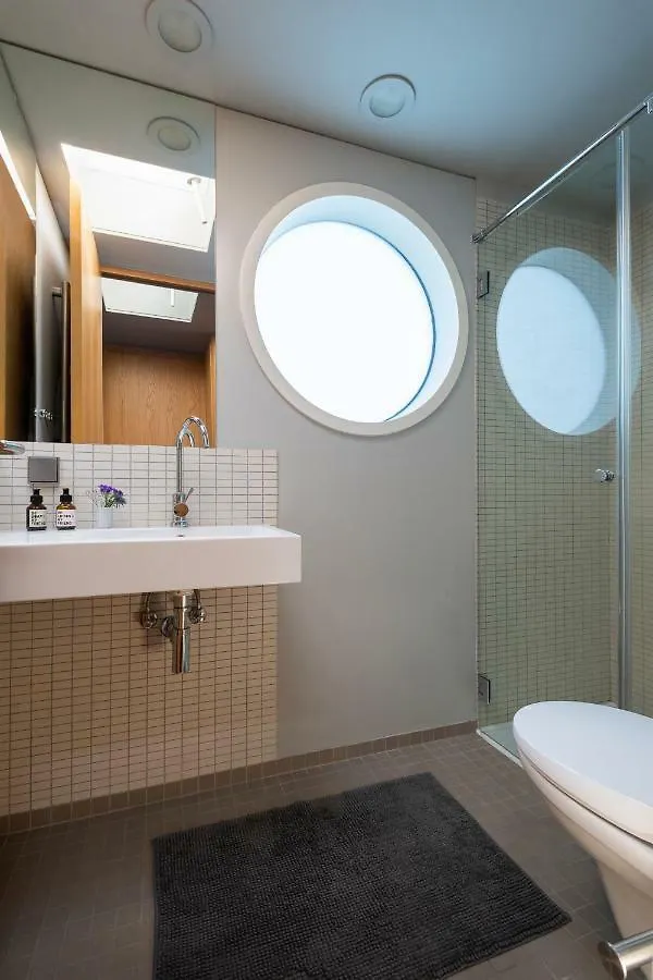 Grace Suite Mit Zwei Schlafzimmern Berlin